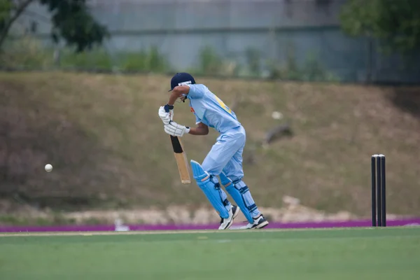 Batsman hitting cricket ball — Stock Photo, Image