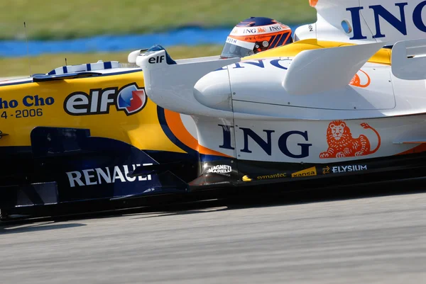 ING Renault F1 Team R27 - Heikki Kovalainen — Stockfoto