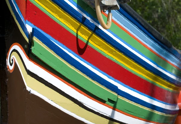 Coloridos barcos de pescadores tradicionales . — Foto de Stock
