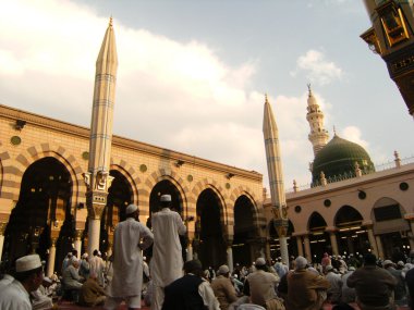 caminin iç nabawi Camii yeşil kubbe.
