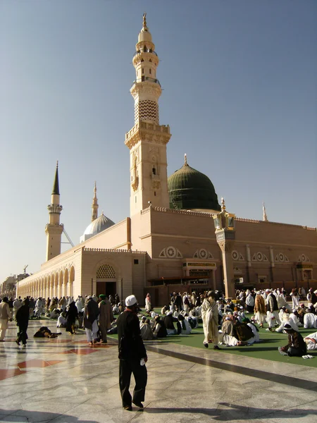 Dış nabawi Camii, Suudi Arabistan.