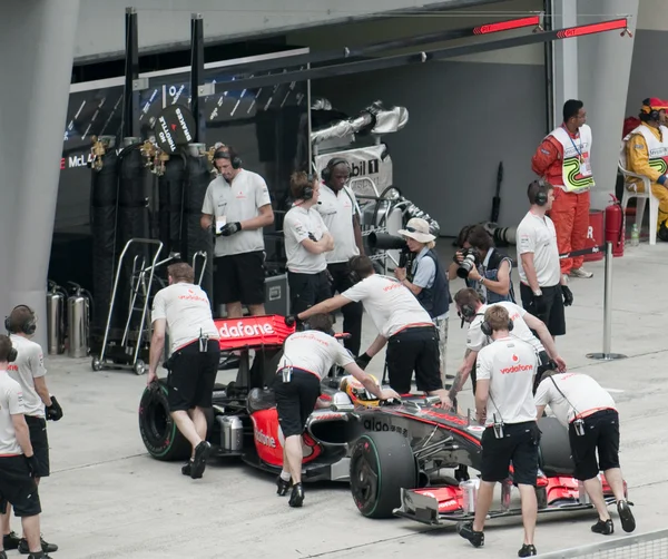 2009 Lewis Hamilton at Malaysian F1 Grand Prix — Stock Photo, Image