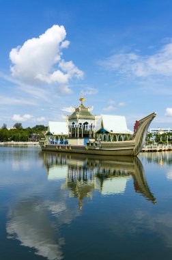 Royal barge at Masjid Sultan Omar Ali Saifuddin Mosque in Bandar clipart