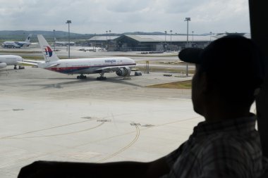 kuala lumpur Uluslararası Havaalanı - 17 Mart: siluet bir m