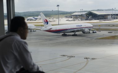 kuala lumpur Uluslararası Havaalanı - 17 Mart: siluet bir m