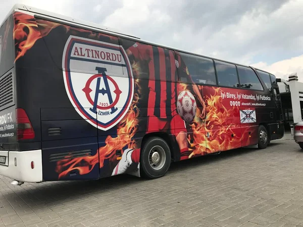 Izmir Turkey Circa 2017 Altinordu Fotbollslag Laget Buss Motorvägen Rastplats — Stockfoto