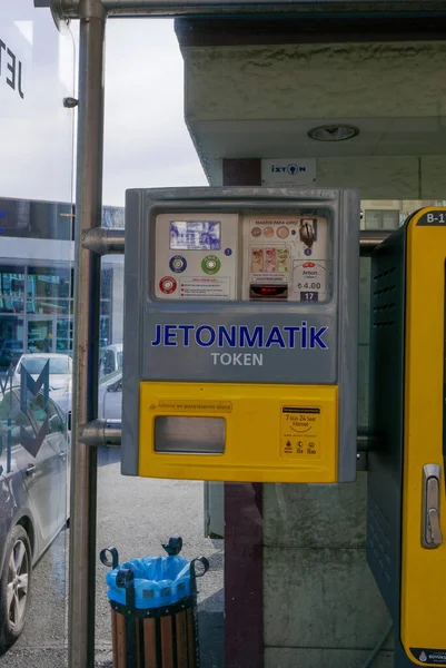 Istanbul Turkey Circa 2016 Automatisk Varuautomat För Att Köpa Biljetter — Stockfoto