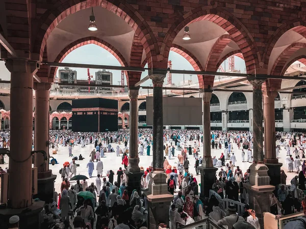 Mecca Saudi Arabia Circa 2019 Загальний Вигляд Мусульманських Паломників Циркуляція — стокове фото