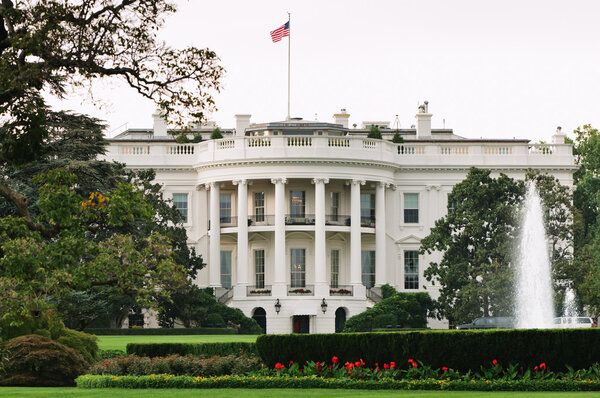 Casa blanca — Foto de Stock