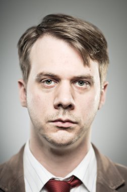 Beyaz adam boş ifade portrtait