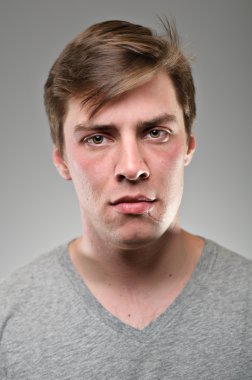 Beyaz adam boş ifade portrtait