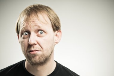 Beyaz adam utandım arıyor