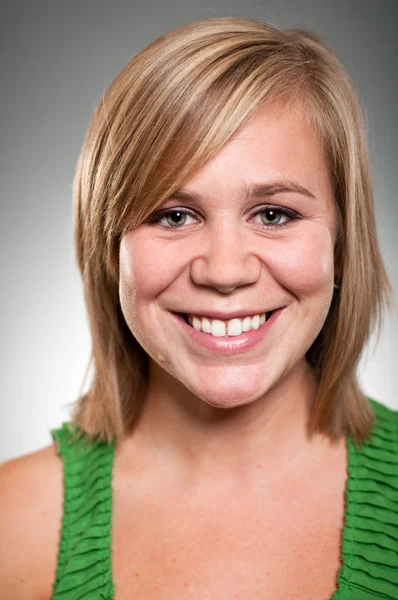 Caucasian Woman Smiling — Stock Photo, Image