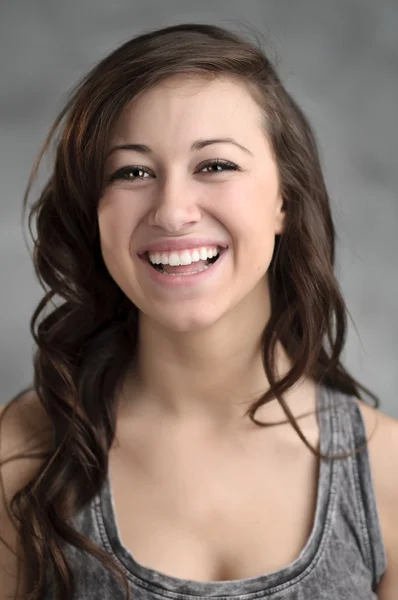 Smiling Young Caucasian Woman Portrait — Stock Photo, Image