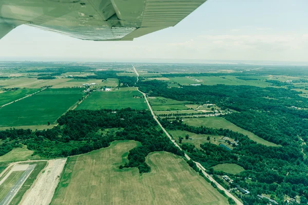 Létání na krajinu — Stock fotografie