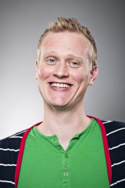 aptal gülümseme portre