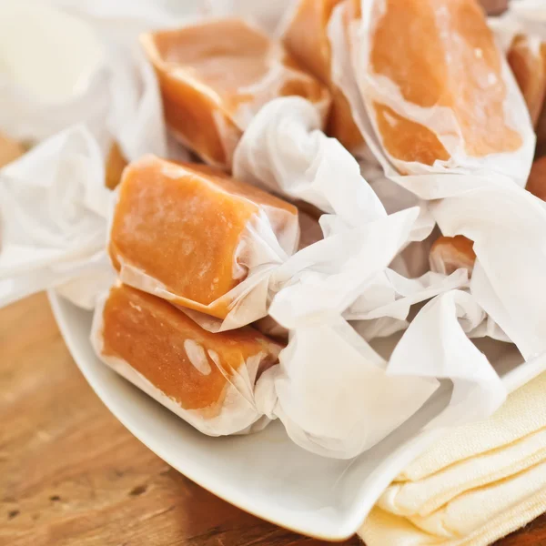 Individually Wrapped Caramel Candies — Stock Photo, Image