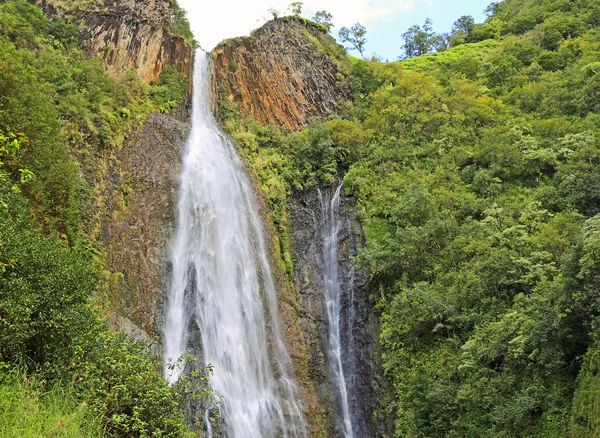 Manawaiopuna Falls — Stock Photo, Image