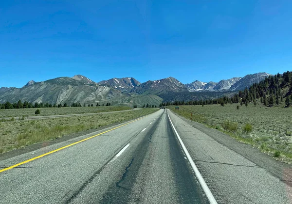 Hwy 395 Eastern Sierra California — Stockfoto