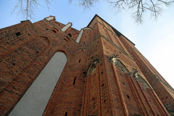 Mirando Hacia Iglesia San Juan Torun Polonia — Foto de Stock