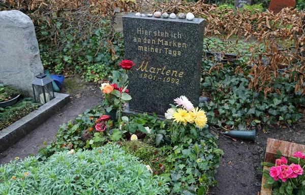 Marlene Dietrich Burial Site Berlin Germany — Stock Photo, Image