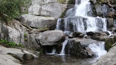 Lower Laurel Falls - Great Smoky Dağları Ulusal Parkı, Tennessee
