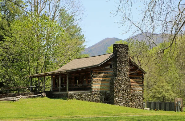 Cabine John Oliver Great Smoky Mountains Tennessee — Fotografia de Stock
