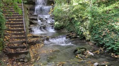 Batı Milton Cascades, Ohio 'nun alt kısmı.