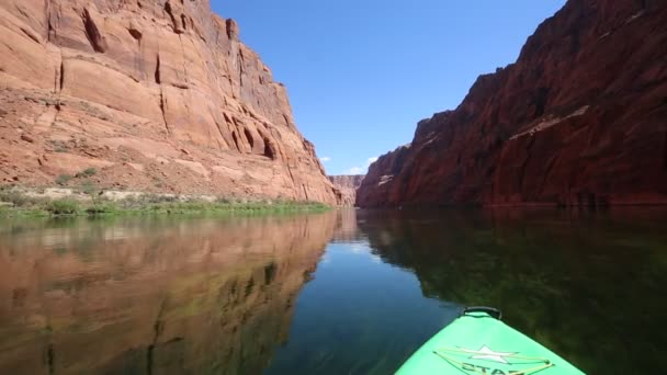 Дрейф Глубоком Каньоне Река Колорадо Пейдж Аризона — стоковое видео