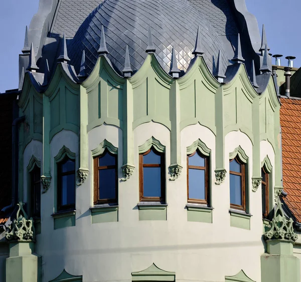 Sete Belas Janelas Cúpula Edifício Histórico Bratislava Eslováquia — Fotografia de Stock