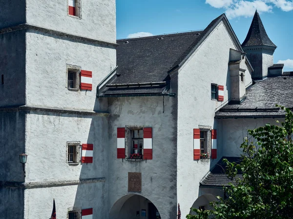 Detalhe Fachada Com Janelas Castelo Medieval Hohenwerfen Áustria — Fotografia de Stock