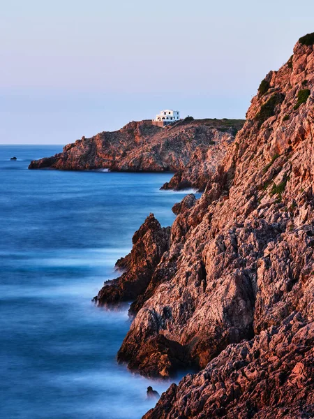 Rocky Coast Menorca Island House End Cliff Spain — Foto de Stock