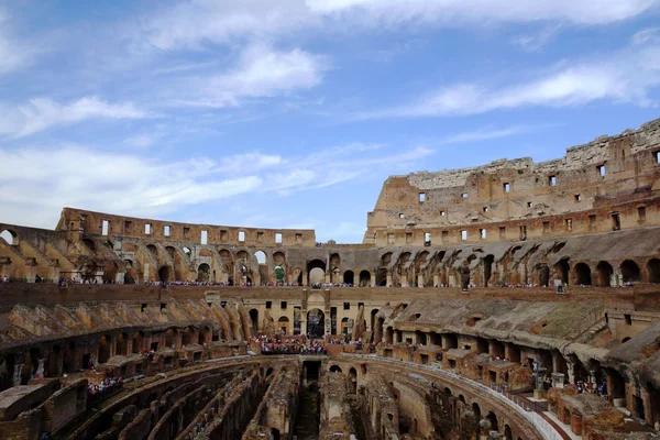 Ruïnes van het colosseum, rome, Italië — Stockfoto