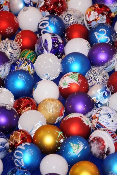 Renkli Noel topları arka plan pa yararlı topluluğu — Stok fotoğraf
