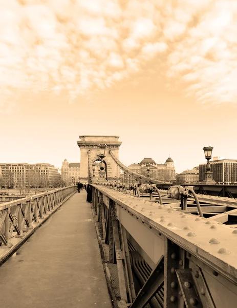 Ketjun silta Budapestissa, Unkarissa — kuvapankkivalokuva