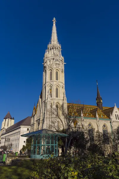 马提亚教堂坐落在布达佩斯，匈牙利 — 图库照片