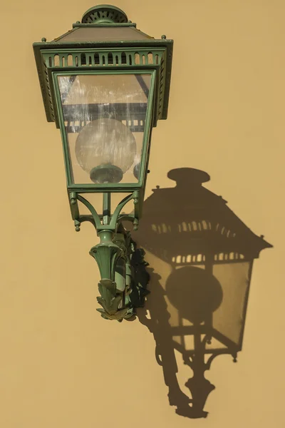 Green Lantern and its shadow — Stock Photo, Image