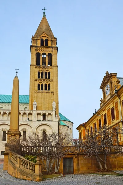 St peter och st paul baisilica, Pécs, Ungern. — Stockfoto