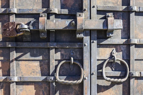 Vieja cerradura de puerta oxidada — Foto de Stock