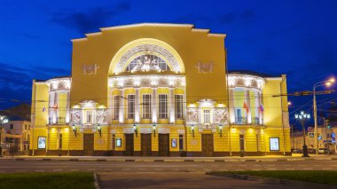 Akademik Dram Tiyatrosu. yaroslavl, Rusya f.Volkova gece