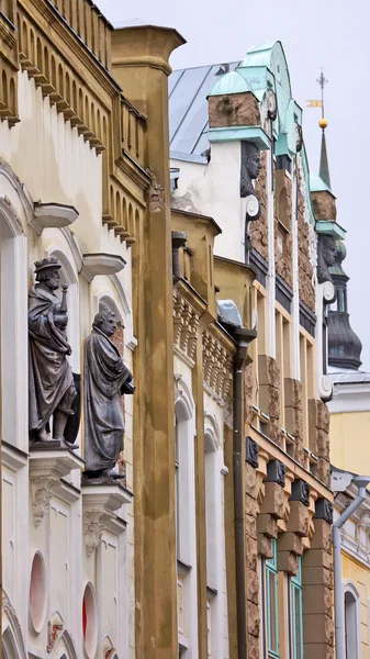 Cepheler eski Tallinn, Estonya — Stok fotoğraf