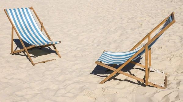 Leżaki na plaży — Zdjęcie stockowe