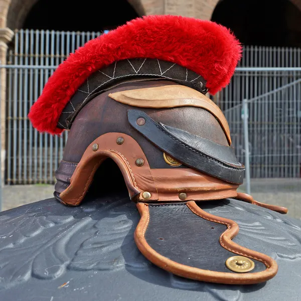 Roman war helmet gladiator, Italy — Stock Photo, Image