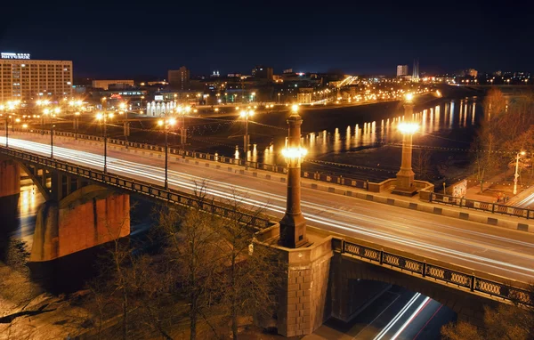Kirov's bridge at night. — Stock Photo, Image
