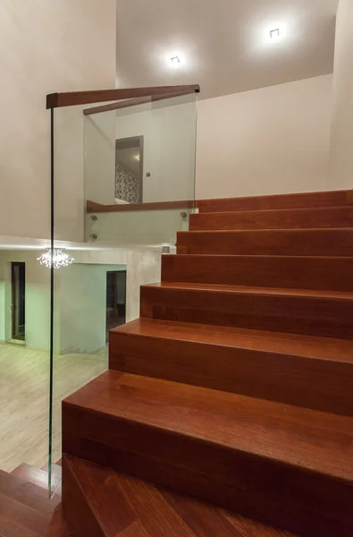 Travertine house - well designed staircase — Stock Image Travertine house - well designed staircase Stock Picture
