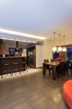 Ruby on Rails ev - mutfak ve yemek odası