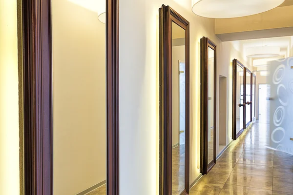 Mirrors in corridor — Stock Photo, Image