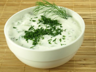 Cacık Sosu