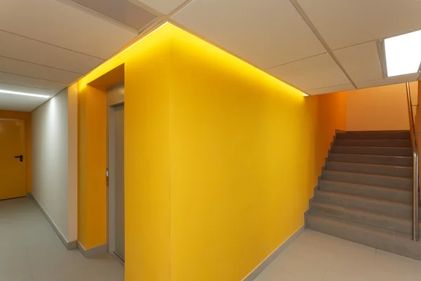 Corridoio e scale — Foto Stock