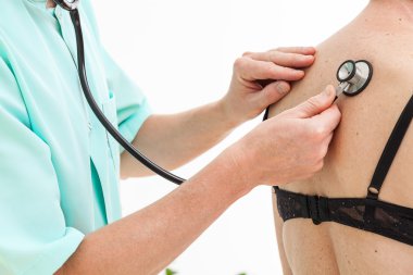 Akciğerler oskültasyon